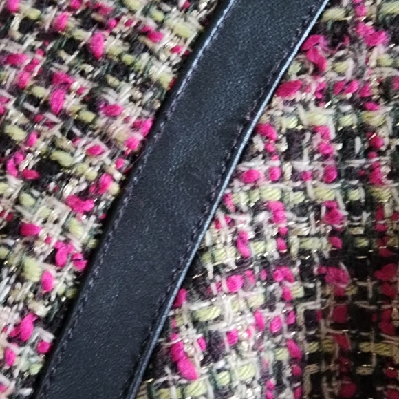 EUC- bebe - lady jacket with faux leather trim and gold zippers - Picture 7 of 7